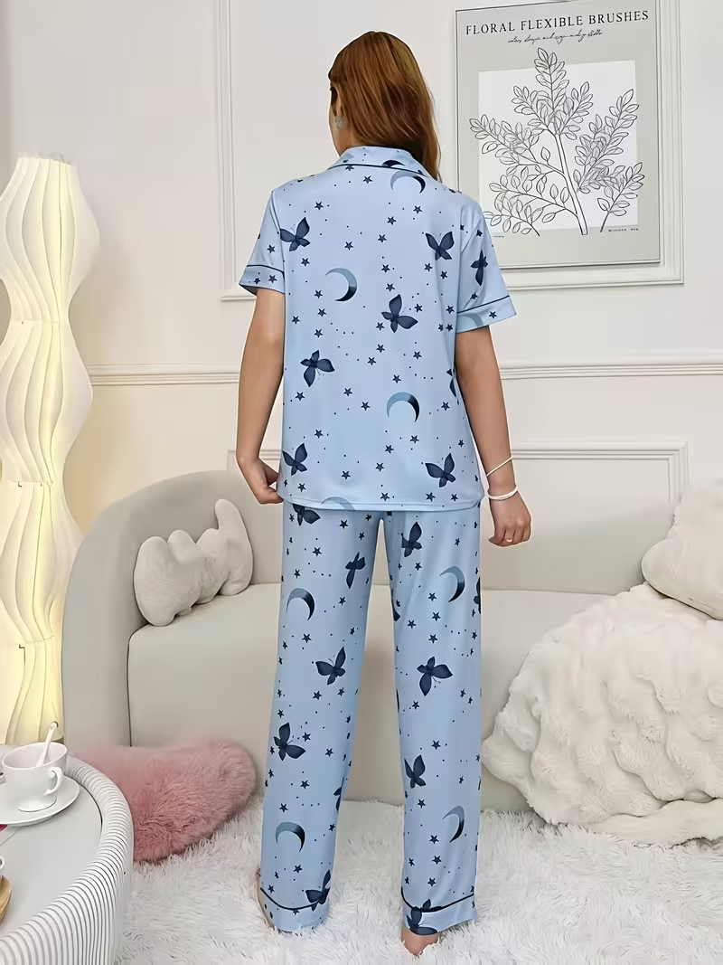 Pijama pantalon corto con estampado de mariposas - Imagen 4